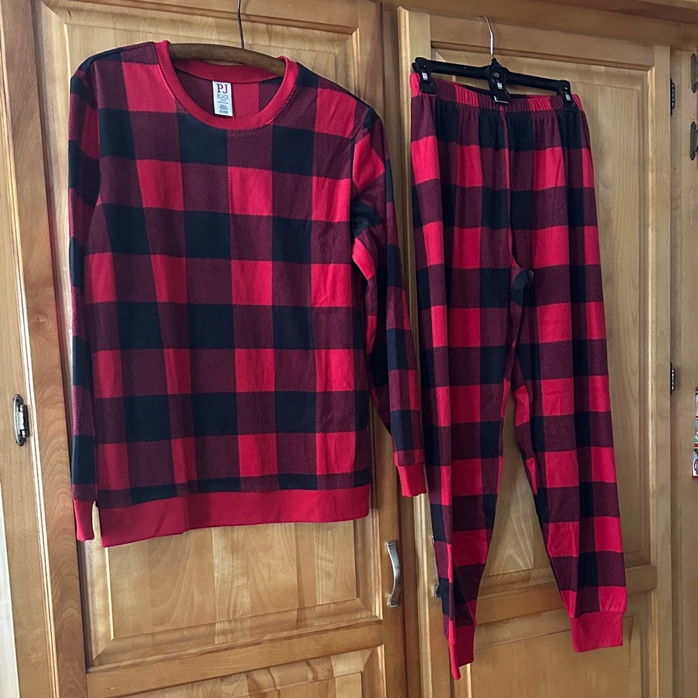 Place Red and Black Plaid Pajama Set